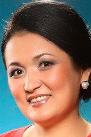 Gulshat Tutova as Mama in Alishka
