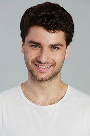 Joaquín Ochoa as Valentín Uriarte Gaitán in Aliados, El Musical 2014