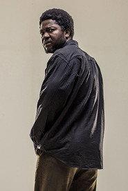Lago Woroka Gilles as M. Abodia père de Sonia in Jusqu'au bout 2019