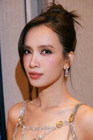 Ái Phương as Hoà in Invisible Evidence 2020