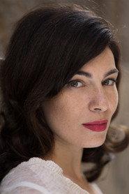 Rosa Palasciano as Emma in Odio l'estate 2018