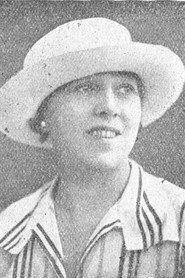 Ruth Weijden as mrs Strand in A Singing Girl 1942