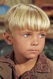 Teddy Quinn as Gavin MacKenzie in Prudence and the Chief 1970