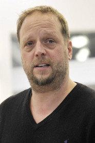 Michael Bernd Schmidt as Smudo in Die Fantastischen Vier: MTV Unplugged 2001