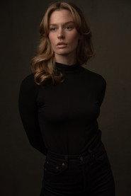 Klara Ljungdahl as Jill in Santa and the Night He Disappeared 2024