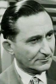 Nikos Matthaios as Μπουγιουρούκος Μεσίτης in Fanouris and His Kin 1957