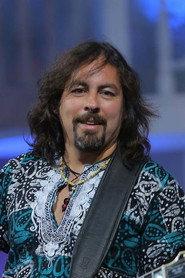 Alan Reale as Self in Los Jaivas Sesenta 2023
