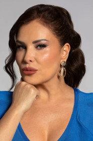 Arleth Terán as Mamá de Jessica in My Best Gift 2013