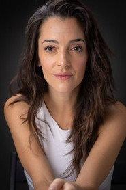 Marta Eguía as Madre in Otra historia de esas