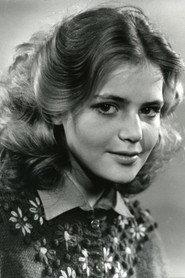 Katri Horma as Eliise in The Wild Swans 1987