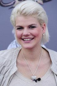 Melanie Müller as Mircos Freundin in Der schwarze Nazi 2016