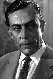 Giorgos Pappas as Kleon Pellas in A Matter of Dignity 1958