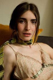 Liath Hannon as Charlie in Girls & Boys 2025