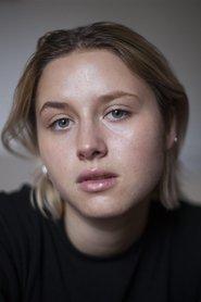 Tallulah Cassavetti as Esther in Gold for Dogs 2021