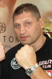 Andrzej Gołota as  in 48 Hours in the Life of a Woman 2003