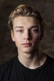 Tom Sean as Míra Dvořáček in Dry Season 2024