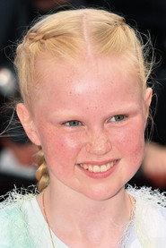 Rakel Lenora Fløttum as Ida in The Innocents 2021