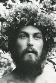 Thore Härdelin as Phan in Trollsommar 1980