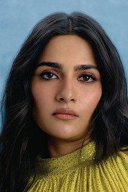 Rukmini Vasanth as Malathi in Madharaasi 2025