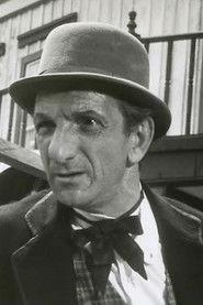 Nino Imparato as Papè in Graziella 1954