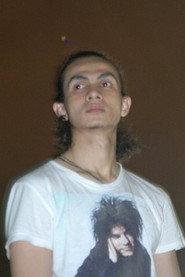 Ozzi Dian as Fandy in Kutukan Arwah Santet 2012