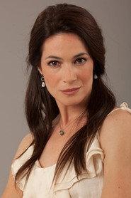 Paula Neves as Catarina in Noiva Precisa-se 2012