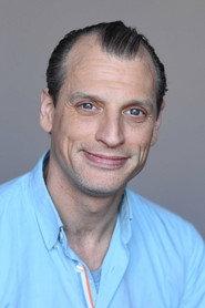 Max Ruhbaum as Polizist in The Good Neighbor 2011