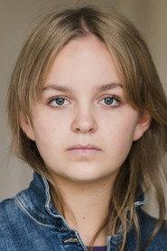 Manon Debaille as Sarah in Pferd am Stiel 2026
