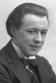 Derwent Hall Caine as Arthur Morgan in The Crusher 1917