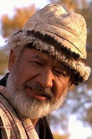 Akbar Yahefu as 帕尔哈提父亲 in The Running Boys 2019