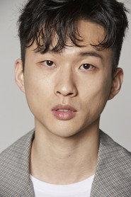 Kim Dae-gun as Jun-hyeok in Some Like It Cold 2025