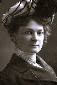Blanche Douglas as Marie Calleaux in The Ghosts of Yesterday 1918