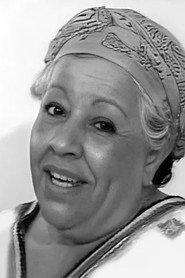 Ouardia Hamtouche as La femme du bus in Leila and the Others 1977