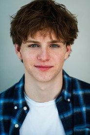 Jesse Filkow as Dylan in Christmas Town 2019
