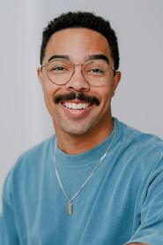 Kane Jungbluth-Murry as Mr. Wagger in Undefeated 2021