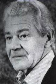 Roland Hewgill as Timothy Pardee in Beautiful Dreamers 1990
