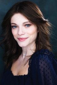 Avery Norris as Beth in White Elephant 2020