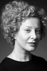 Linda Begonja as Ms. Kraljević in Zovko Teleport 2013