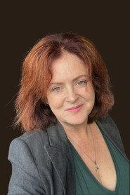 Lori Watt as Wife in Wrecker 2015