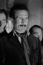 Giovanni Onorato as Sambigliong in Le due tigri 1941