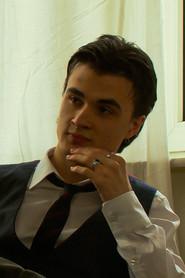 Tom Karayel as Mister Freud in Gangster's Paradise 2024