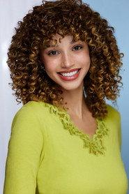 Nandi Summers as Mia in I Feel Fine. 2024