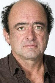 Arnaud Duléry as Abel Riou in Murder in Batz 2015