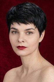 Luciene Adami as Marília in Me Beija 1984