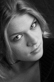 Erin Howell as Mindy (as Erin E. Howell) in Backstabber 2011