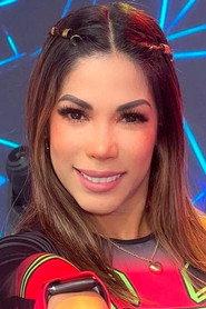 Karen Dejo as Morocha Elsa in Jugo de tamarindo 2019
