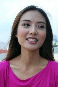 Marissa Jeffryna as Kokom in Sehidup (Tak) Semati 2010
