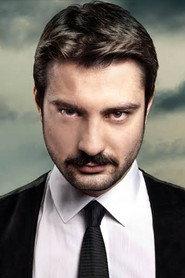 İzzet Başlak as in The Neighborhood 2022