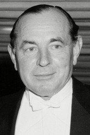 Anthony Kimmins as Paul Mortimer in The Golden Cage 1933