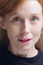 Céline Peret as La responsable interim in Dissonance 2010